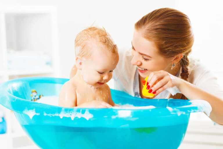Jak prawidłowo myć siusiaka u dziecka: kompletny przewodnik dla rodziców